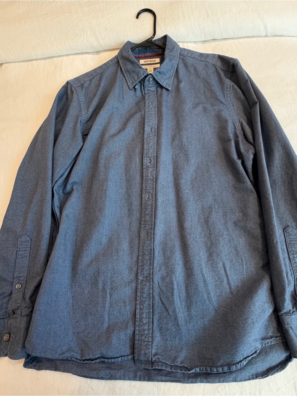 Goodthreads Men's Casual Button-Down Shirt in Indigo